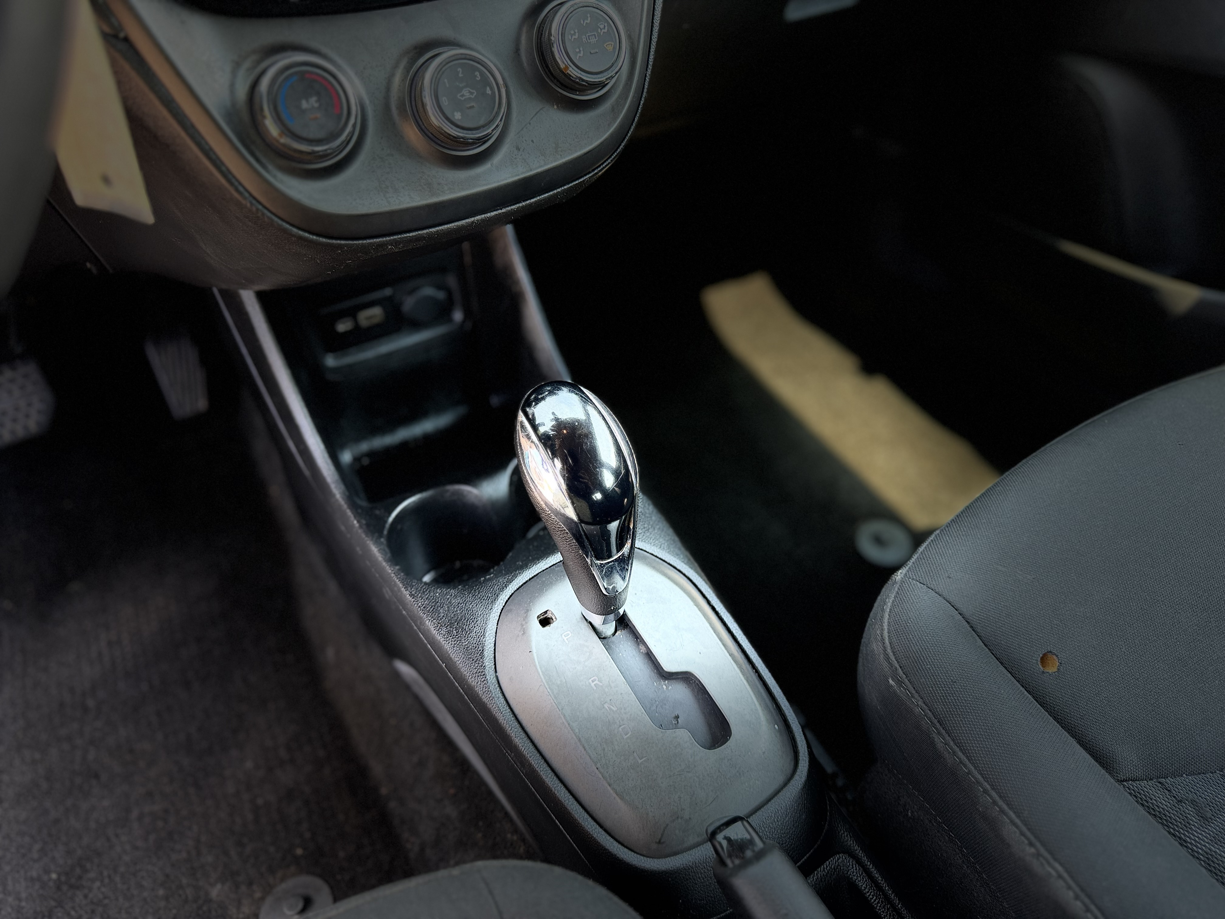 2021 Chevrolet Spark LS photo 4