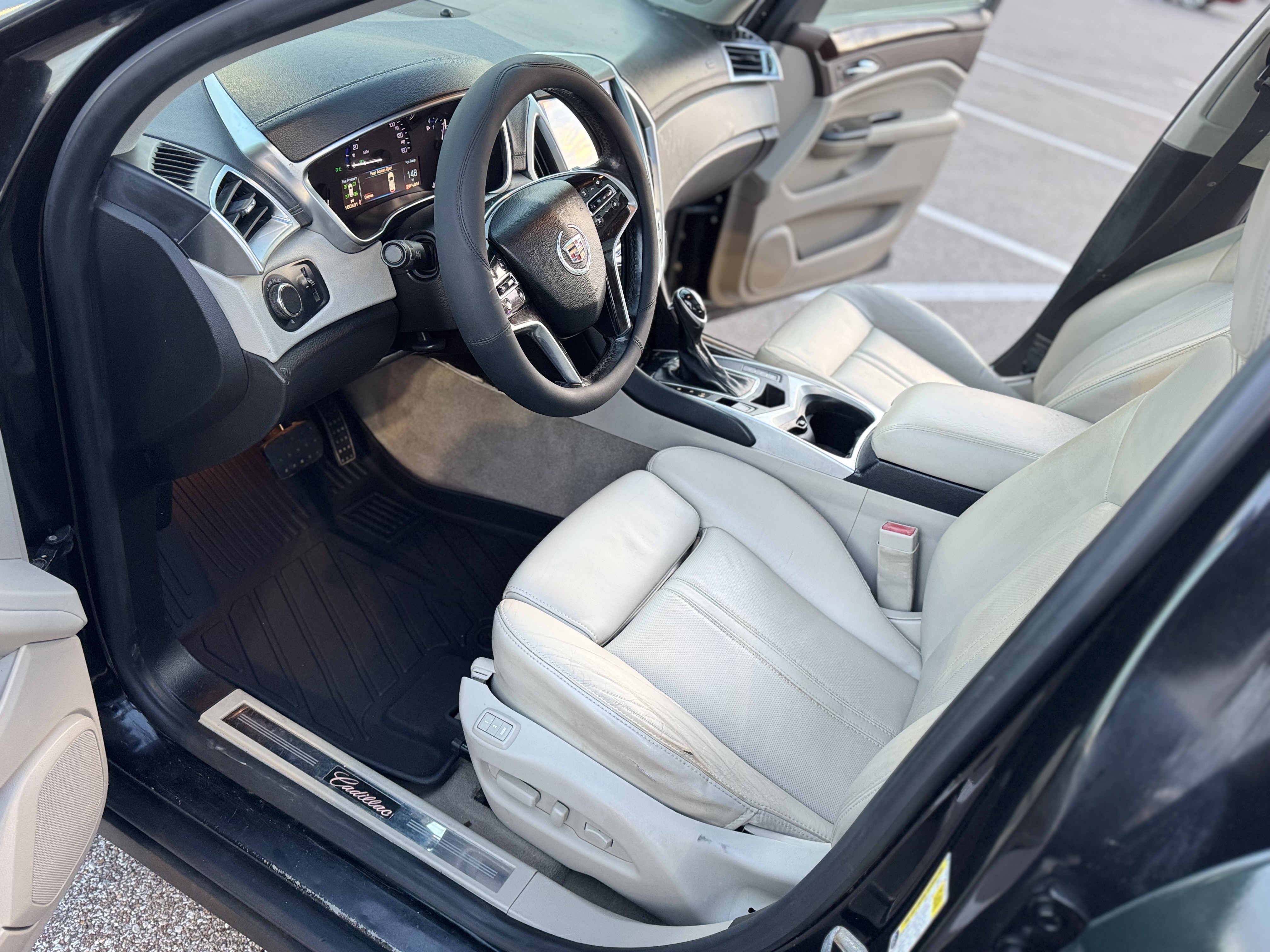 2015 Cadillac SRX Luxury Collection photo 16