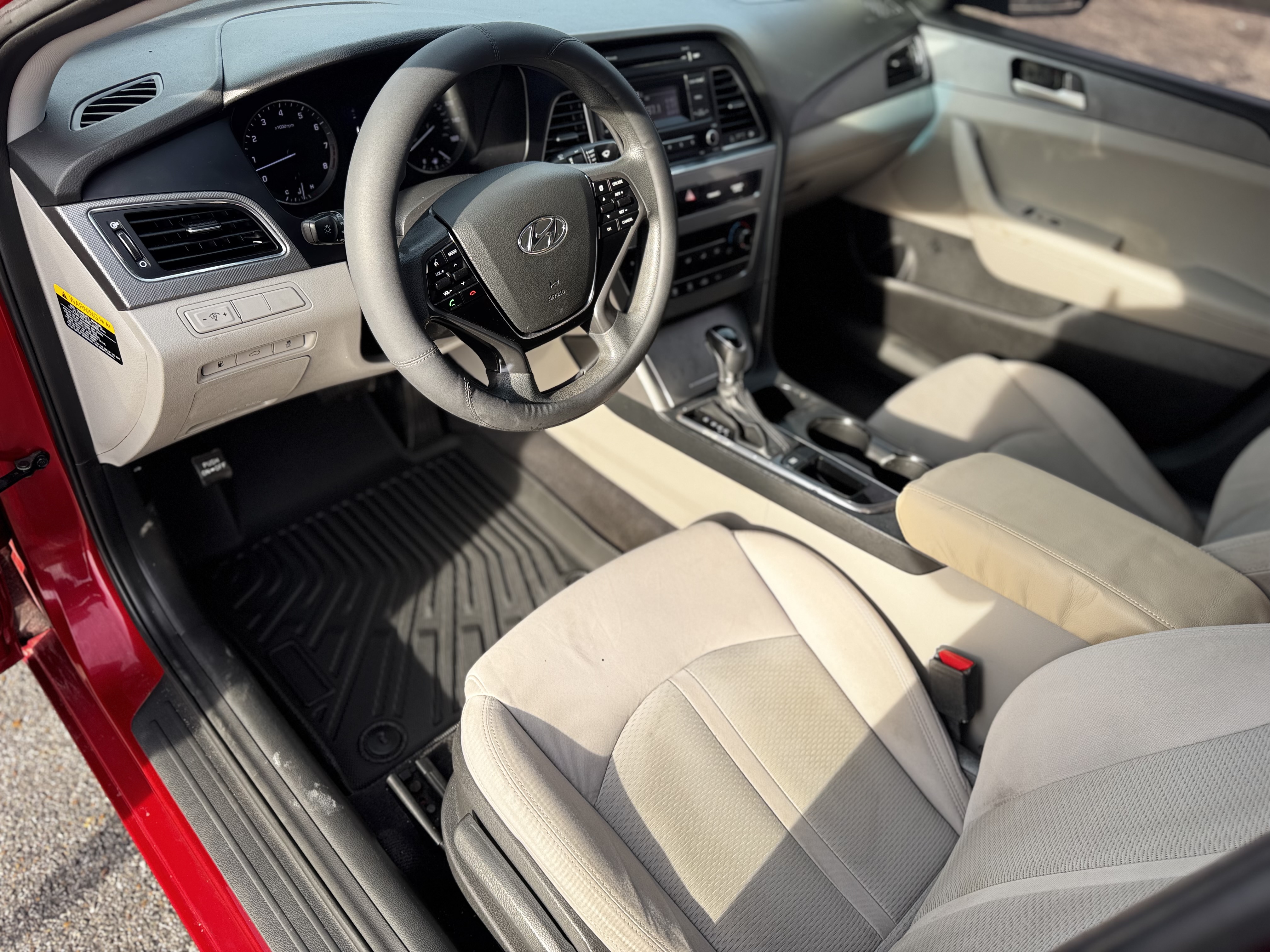 2017 Hyundai Sonata 2.4L photo 10