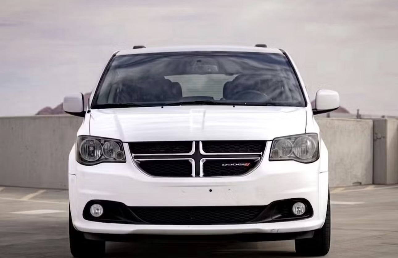 2017 Dodge Grand Caravan SXT photo 3