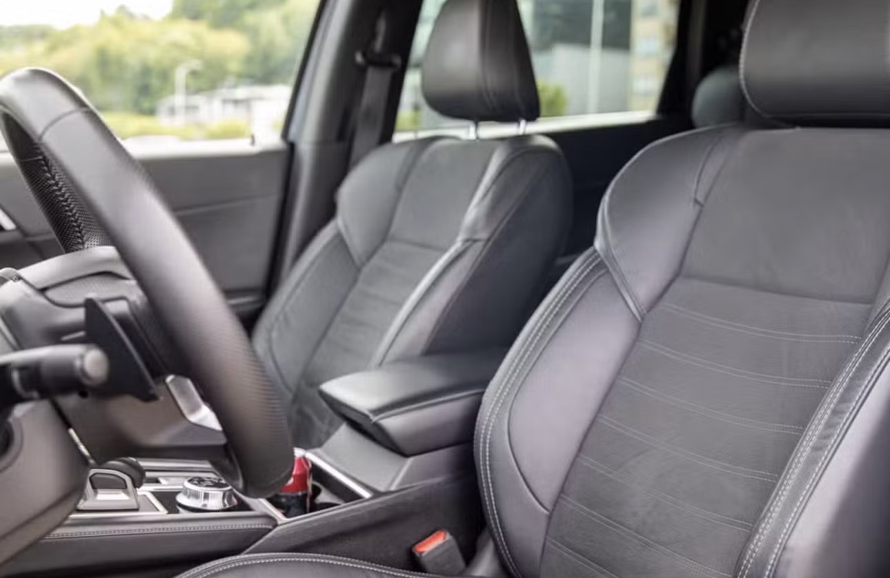 2024 Mitsubishi Outlander SE photo 12