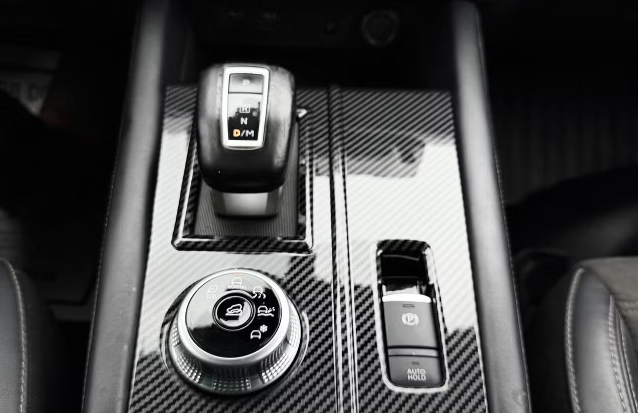 2024 Mitsubishi Outlander SE photo 14