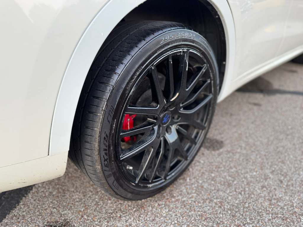 2018 Maserati Levante S GranSport photo 13