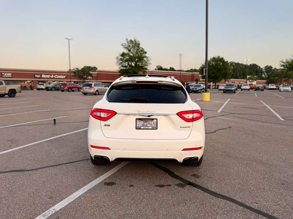 2018 Maserati Levante S GranSport photo 6