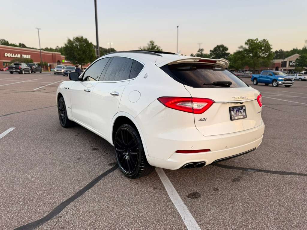 2018 Maserati Levante S GranSport photo 7