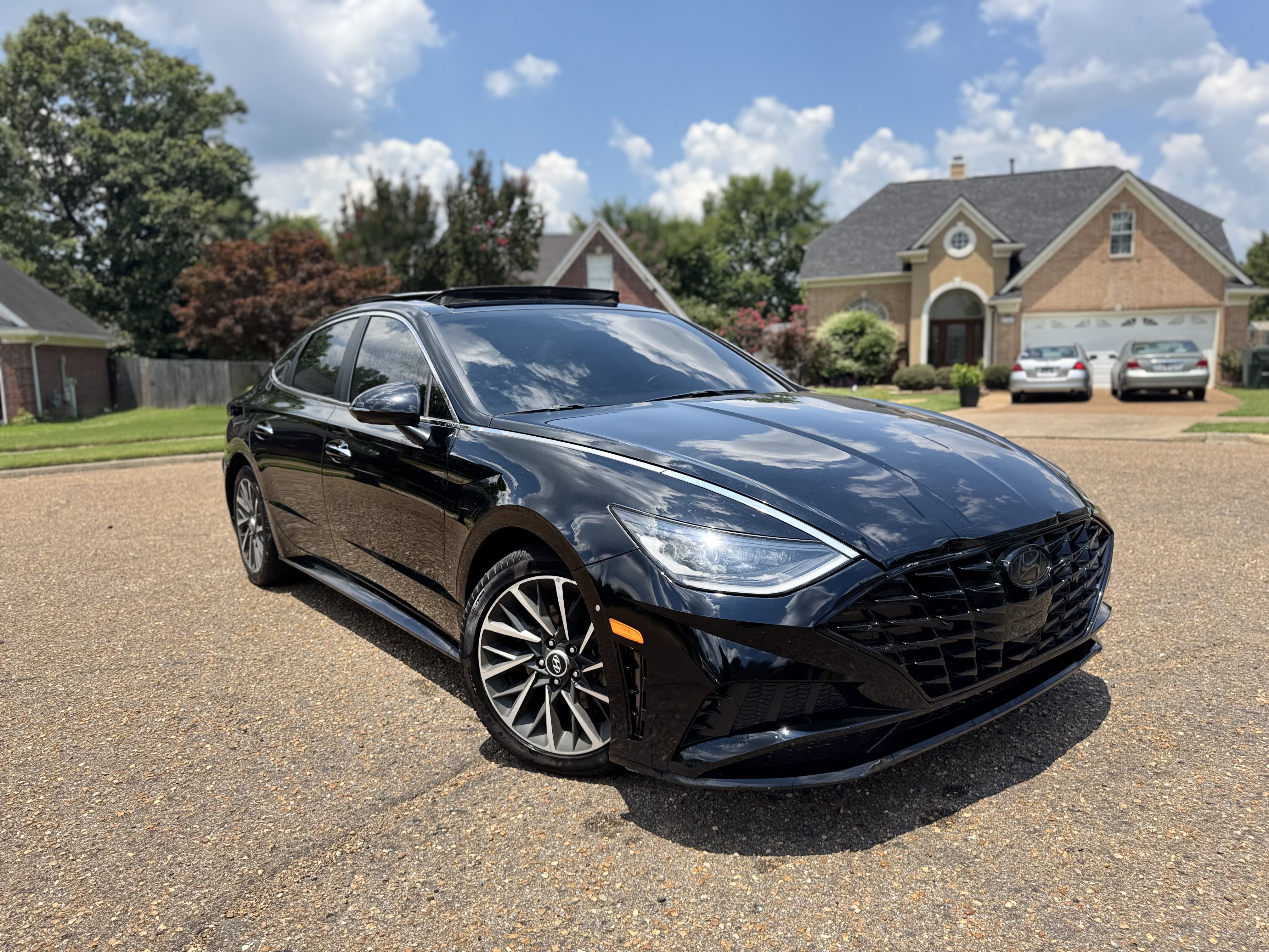 2023 Hyundai Sonata Limited photo 3