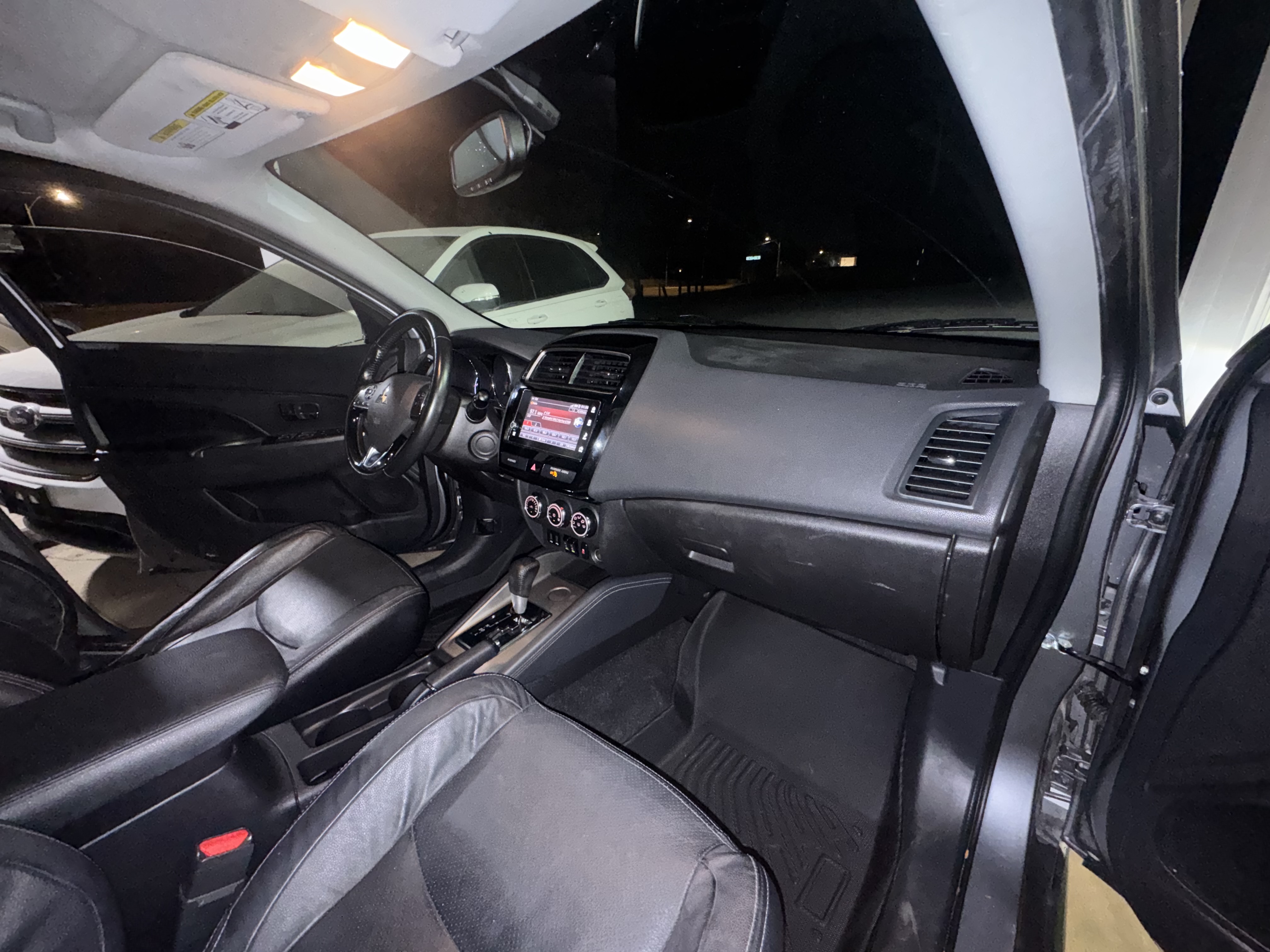 2018 Mitsubishi Outlander Sport SEL 2.4 photo 19