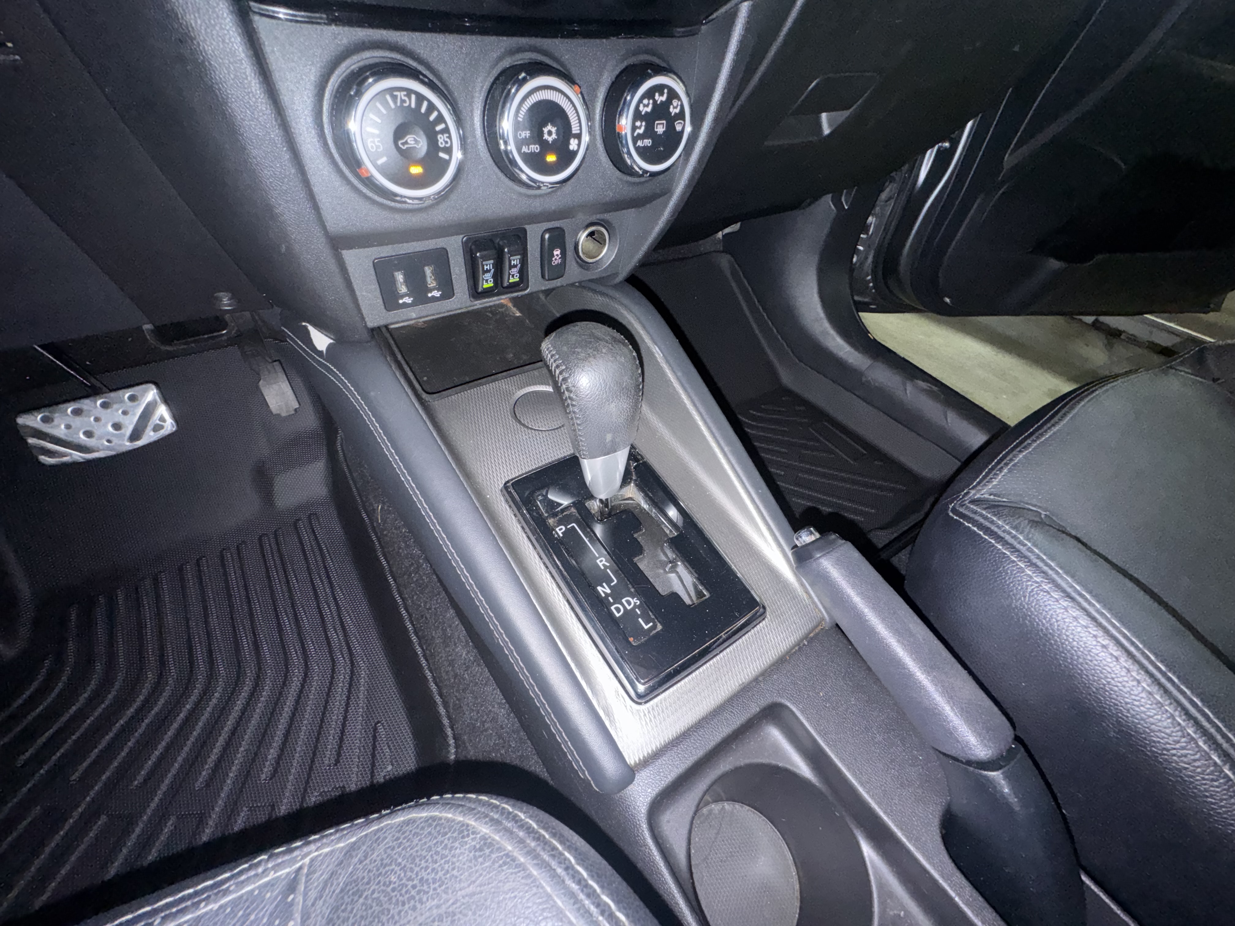 2018 Mitsubishi Outlander Sport SEL 2.4 photo 15