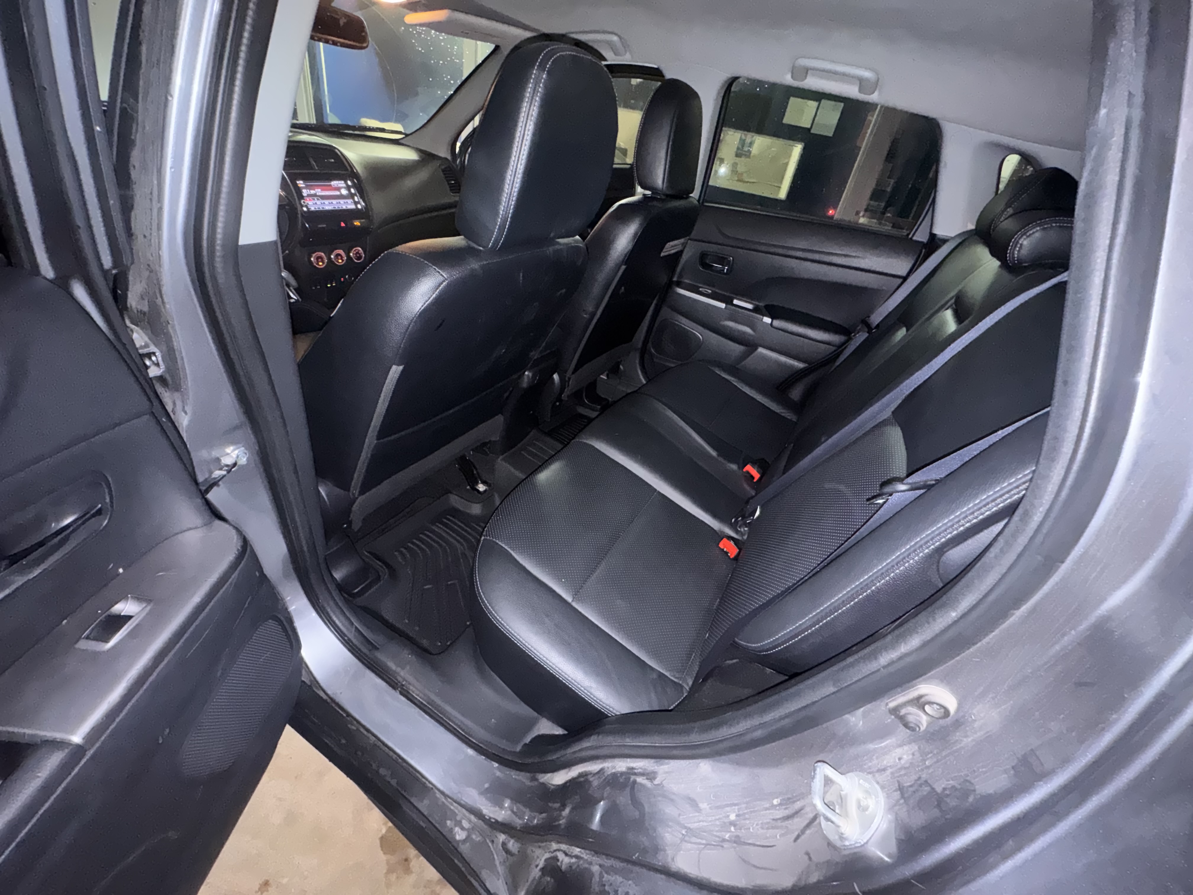 2018 Mitsubishi Outlander Sport SEL 2.4 photo 16