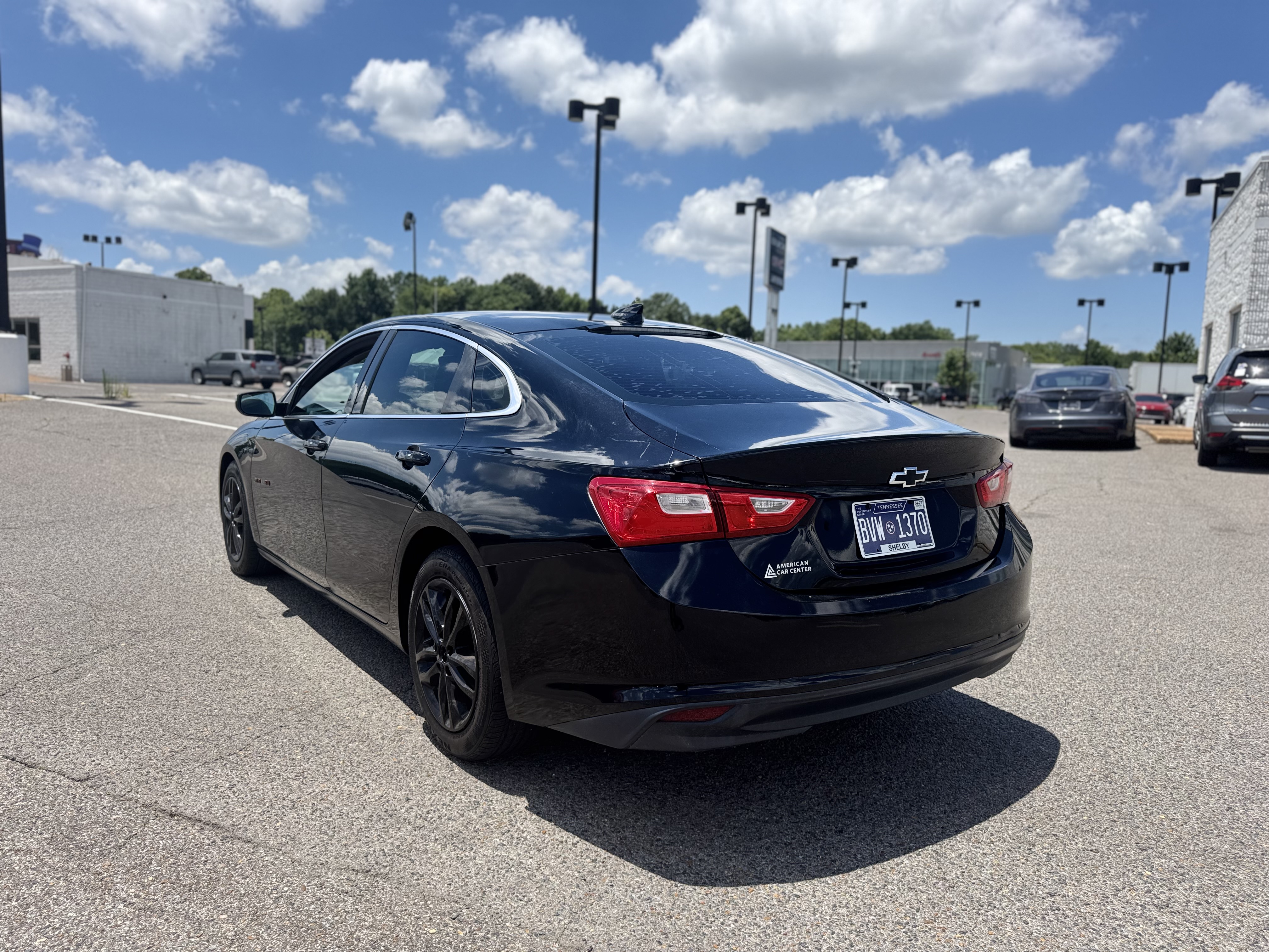 2018 Chevrolet Malibu LT photo 4